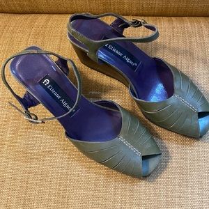 Etienne Aigner Olive Leather Wedge 6.5